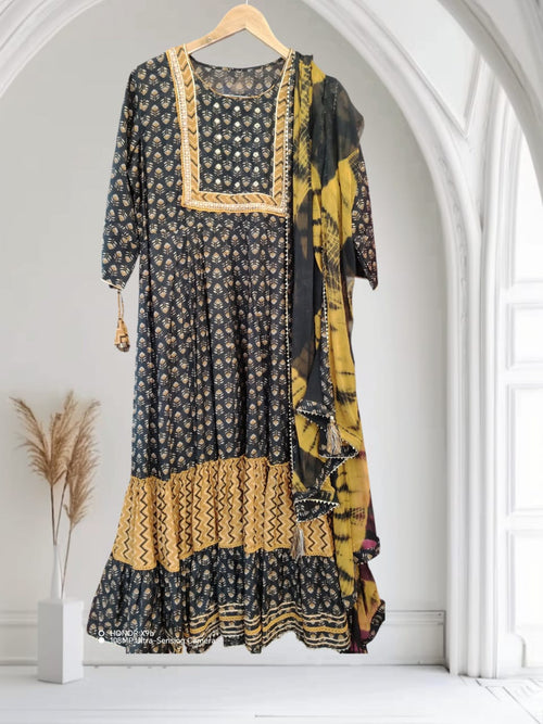 Anarkali suit - Black